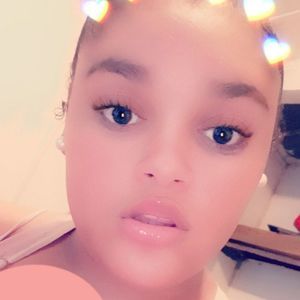 Meet your Posher, Charmaine